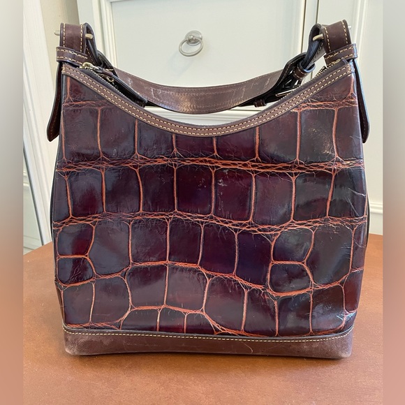 Dooney and Bourke Vintage 🎉HP🎉 GUC top zip shoulder hand bag in brown leather - Picture 2 of 15